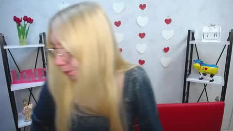 BeatriceFlyy online show from December 2024 09:14:01 AM