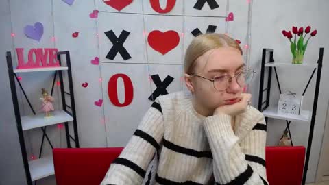 BeatriceFlyy online show from February 2025 06:07:01 AM