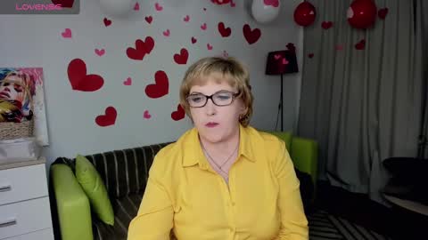 your Lana online show from February 2025 07:06:02 PM