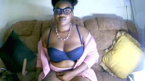 beautifulpeach2 online show from December 2024 01:40:02 AM