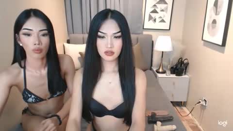 Snapshot of beauty__pearl chatting on June 2026 07:14:01 PM PEARL X NIKKI online show from June 2026 07:14:01 PM