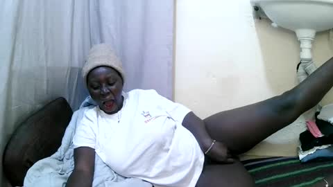 Snapshot of beauty_anjela chatting on July 2026 07:34:02 AM beauty_anjela online show from July 2026 07:34:02 AM