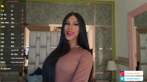 Snapshot of beauty_nina chatting on June 2026 01:38:02 PM beauty_nina online show from June 2026 01:38:02 PM