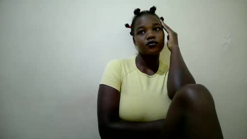 beauty_nina1 online show from November 2025 08:03:01 AM