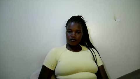 beauty_nina1 online show from December 2025 09:02:01 PM