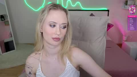Snapshot of beauty_sashaxx chatting on June 2026 04:13:02 PM beauty Sasha online show from June 2026 04:13:02 PM