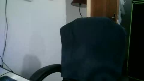 Snapshot of beautycock6911 chatting on November 2025 06:07:01 PM Billy BWC online show from November 2025 06:07:01 PM