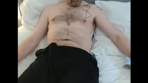 Snapshot of beautysbrit chatting on March 2026 10:41:01 AM BeautysBrit online show from March 2026 10:41:01 AM