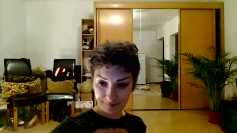 Snapshot of bebacksooon chatting on June 2026 08:10:02 PM Raluca online show from June 2026 08:10:02 PM