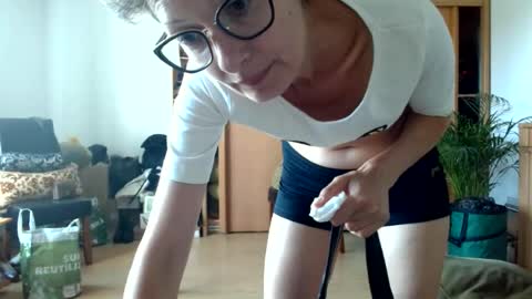 Snapshot of bebacksooon chatting on July 2026 03:03:02 PM Raluca online show from July 2026 03:03:02 PM