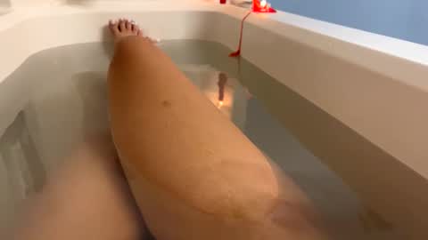 Snapshot of bebesitaa21 chatting on February 2025 10:13:02 AM Angelique online show from February 2025 10:13:02 AM