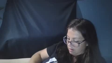 beccabee37 online show from September 2025 02:14:01 AM