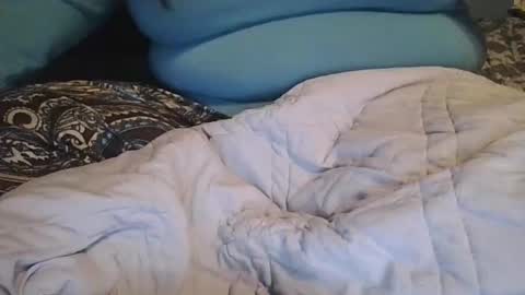 beccabee37 online show from February 2026 11:04:01 AM