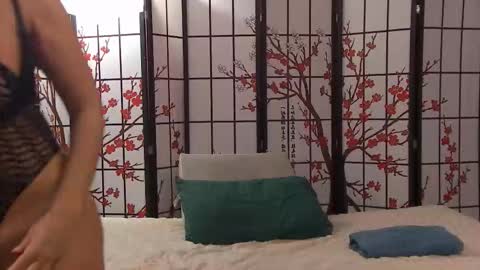 BeccaDelux online show from October 2025 04:54:01 AM