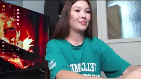 BeccaHert online show from October 2025 12:58:01 PM