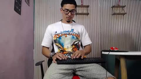 becker2_ online show from January 2026 05:51:02 PM