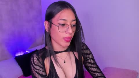 becky__g online show from October 2025 05:16:01 AM