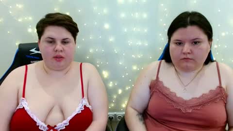 BeckyAndEllen online show from March 2026 11:00:02 PM