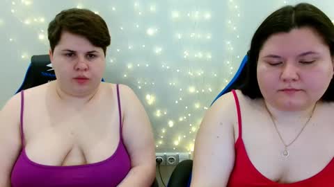 BeckyAndEllen online show from March 2026 12:05:03 PM