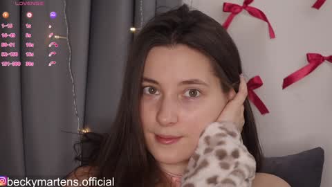 BeckyMartens come join me on    while im offline here  online show from February 2026 03:14:02 AM