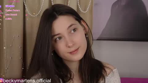Snapshot of beckymartens chatting on April 2026 02:37:02 AM BeckyMartens come join me on while im offline here online show from April 2026 02:37:02 AM