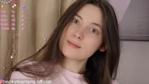 Snapshot of beckymartens chatting on May 2026 03:45:02 AM BeckyMartens come join me on while im offline here online show from May 2026 03:45:02 AM