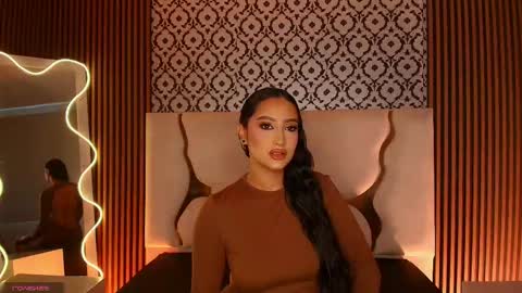 BELLA online show from January 2026 12:32:02 PM