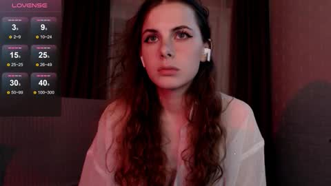 Kate online show from October 2025 03:43:01 PM