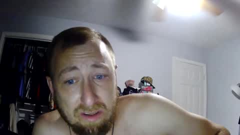 Snapshot of beercanthickness chatting on September 2025 09:40:02 PM Dunkindaddy online show from September 2025 09:40:02 PM