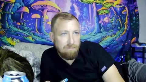 Snapshot of beercanthickness chatting on October 2025 02:01:02 AM Dunkindaddy online show from October 2025 02:01:02 AM