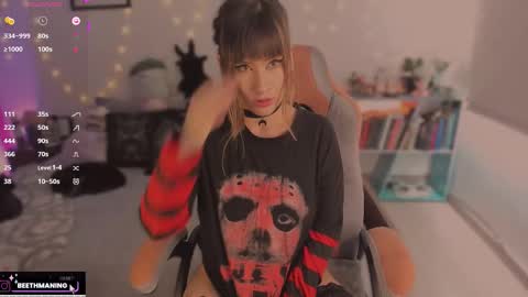       online show from September 2025 08:53:01 PM