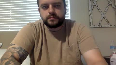 Snapshot of beginnersluck111 chatting on November 2025 03:40:01 PM Beginners Luck online show from November 2025 03:40:01 PM