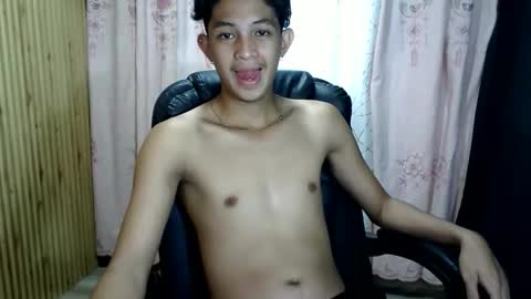 Snapshot of bejjs_08 chatting on March 2026 04:01:01 AM brandonjames online show from March 2026 04:01:01 AM