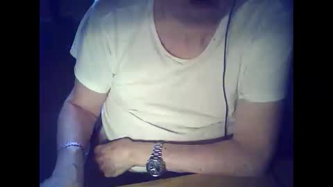 bekklove1 online show from April 2026 11:09:01 AM