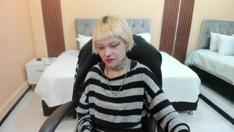 Bela online show from April 2026 01:03:02 PM