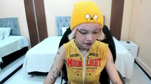 Bela online show from May 2026 12:57:01 PM