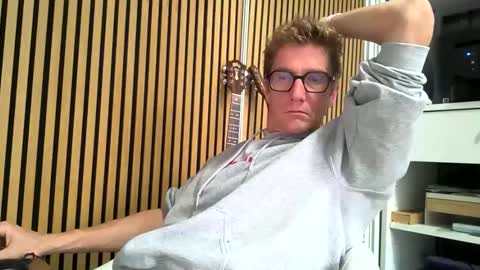 SexFriendFrance online show from October 2025 11:29:02 AM