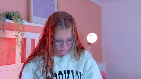 Snapshot of belamiller chatting on September 2025 11:46:02 AM BELA online show from September 2025 11:46:02 AM