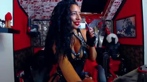 Snapshot of belatrixdomme chatting on July 2026 06:08:02 AM BelatrixDomme online show from July 2026 06:08:02 AM