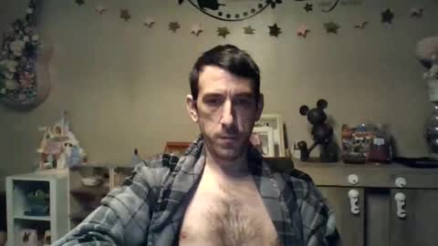 Snapshot of belgianboy33 chatting on February 2026 04:27:01 AM Dreamcock online show from February 2026 04:27:01 AM