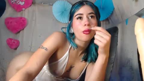 Snapshot of belinda_luna_ chatting on December 2024 11:57:01 PM modelo independiente online show from December 2024 11:57:01 PM