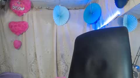 Snapshot of belinda_luna_ chatting on January 2025 11:55:01 PM modelo independiente online show from January 2025 11:55:01 PM
