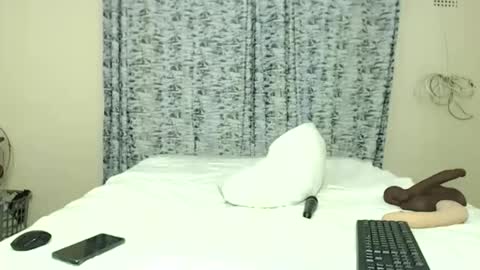 Snapshot of belindaxxxx chatting on February 2026 04:19:01 AM belindaxxxx online show from February 2026 04:19:01 AM