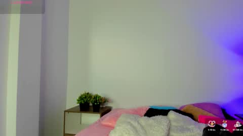 Snapshot of bell_popper chatting on December 2025 07:09:01 PM bell_popper online show from December 2025 07:09:01 PM
