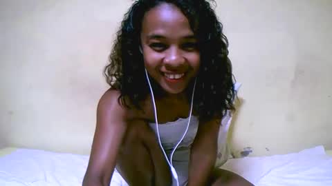 bella193999 online show from December 2024 09:17:01 AM