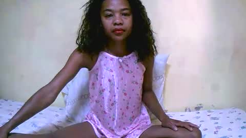 bella193999 online show from December 2024 04:42:02 AM