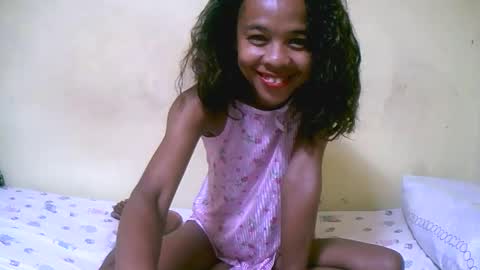 bella193999 online show from December 2024 03:53:02 AM