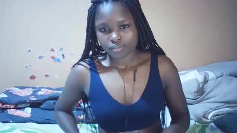 Bella online show from November 2025 05:34:02 PM