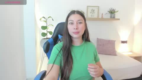 Snapshot of bella_99x chatting on April 2026 11:23:02 AM Bel 3 online show from April 2026 11:23:02 AM