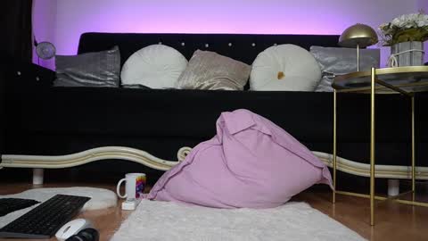 Emma  Bella online show from February 2025 11:34:02 PM